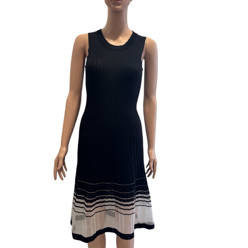 Rihoas black midi dress detail silver in the bottom